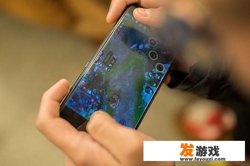 网络带来的好处和弊端有哪些？