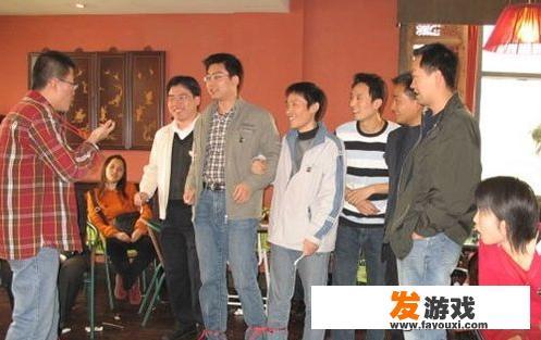 有什么好玩的可多人参与的室内游戏？exageared301可以玩哪些游戏？