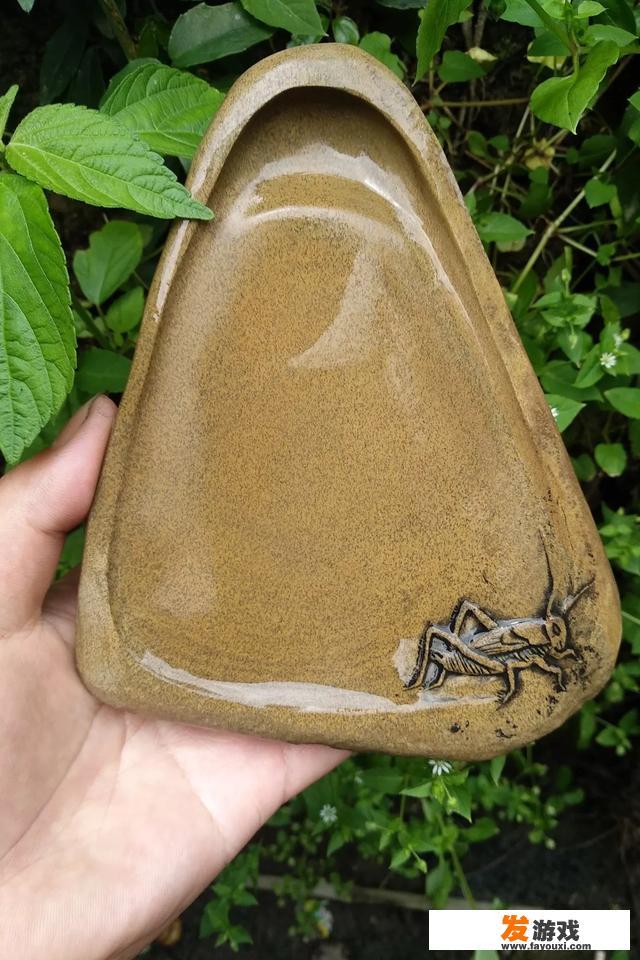 我爸爸快50岁的人了，突然沉迷于小说，然后整天整天的通宵不睡觉看小说，该怎么办
