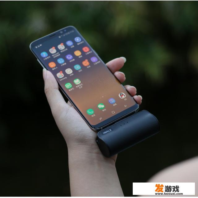 手机边充电边玩游戏，对手机有伤害吗