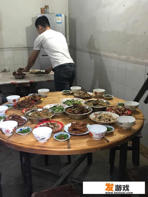 农民工现在不能出去打工，也没有补助，心里烦，怎么办