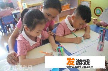 幼儿上学坐不住，在教室乱跑该怎么办