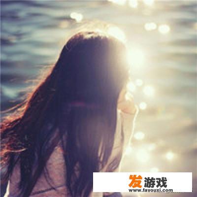 家里辛苦供钱给弟弟上私立学校,弟弟还整天打游戏不学习该怎么办 家里辛苦供钱给弟弟上私立学校,弟弟还整天打游戏不学习该怎么办