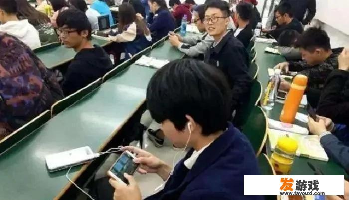 如何评价高校927事件