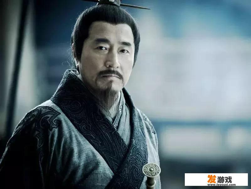 如果把中国历史上所有顶级谋臣都拉进一个群，他们会聊什么呢