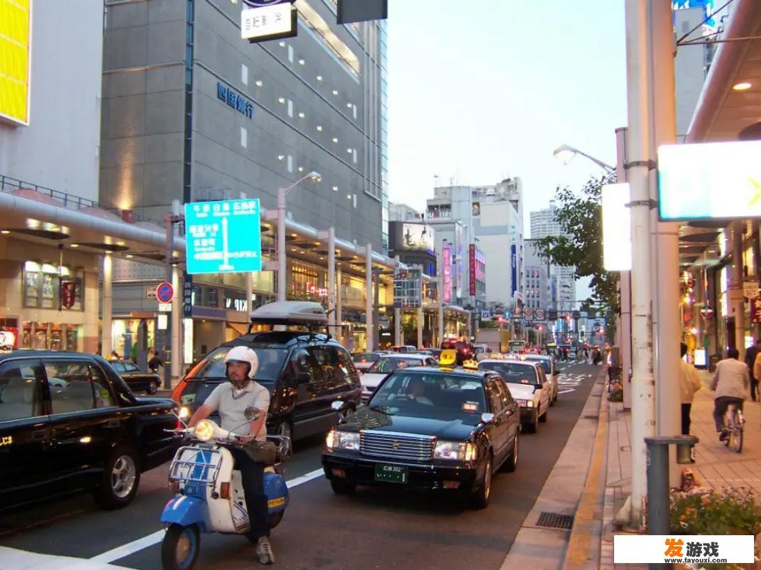 日本遭原子弹轰炸后，当地很快就住满人了，但为何切尔诺贝利至今无人敢住呢