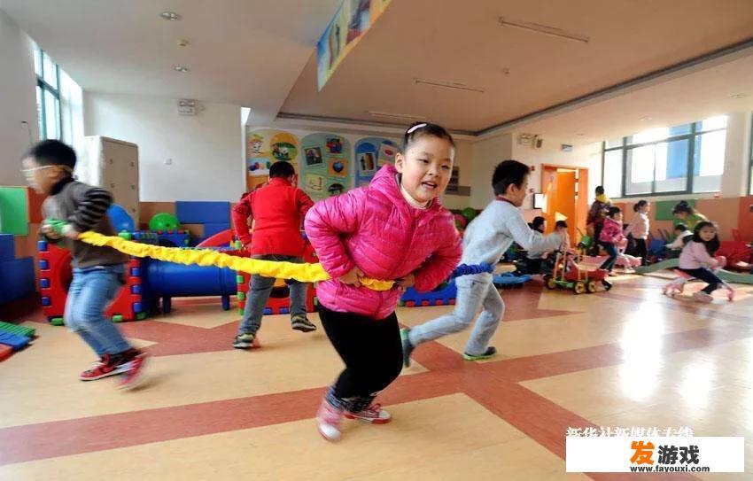 有哪些适合幼儿园小班的室内互动游戏
