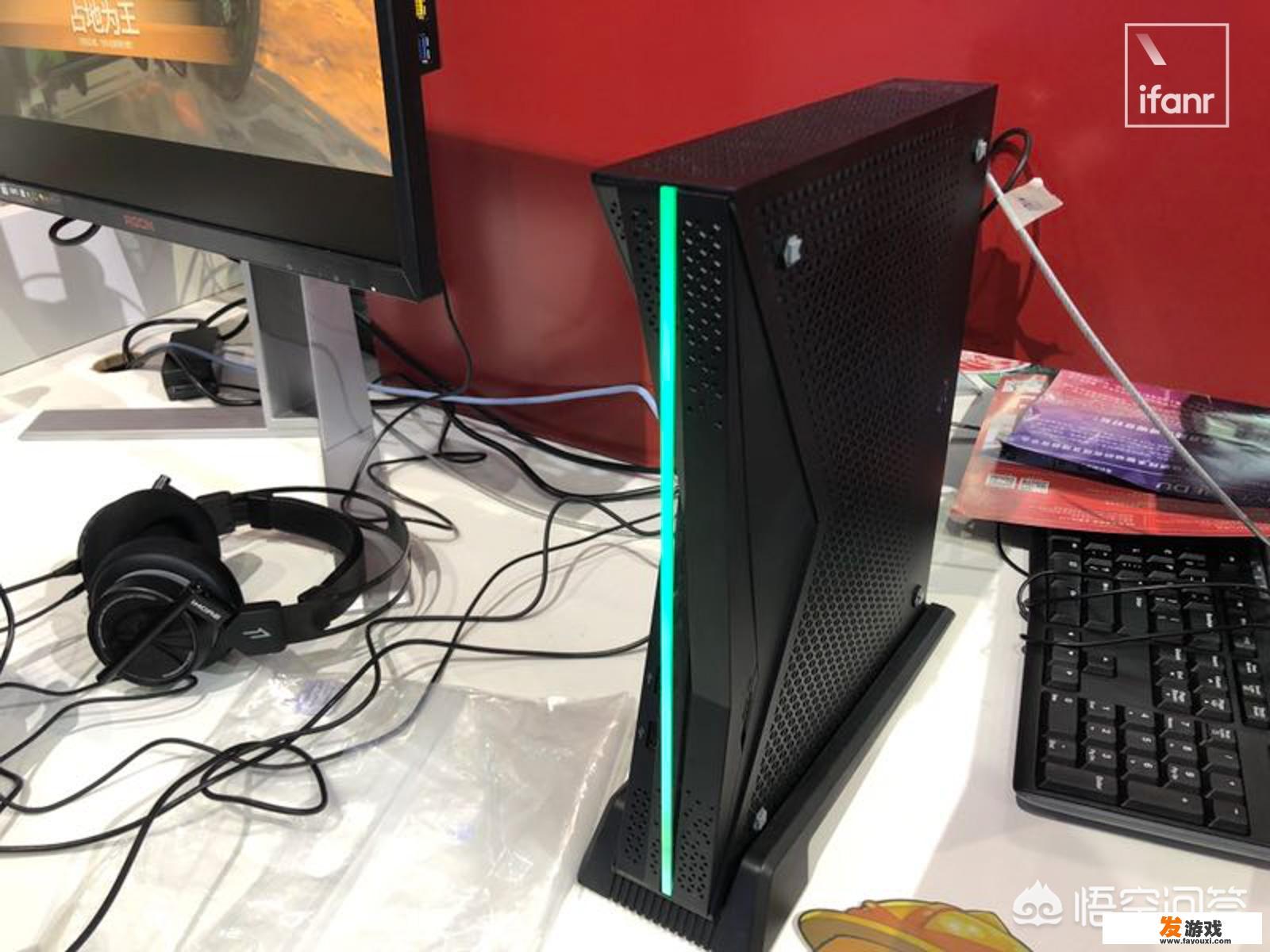 小霸王推出新主机进军市场，定价是索尼游戏主机的2倍左右，对此你怎么看