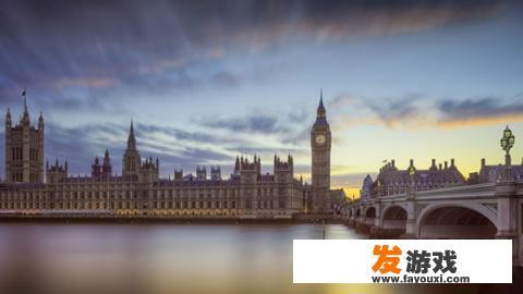 做一个电子商城app挂外国服务器需要多少钱