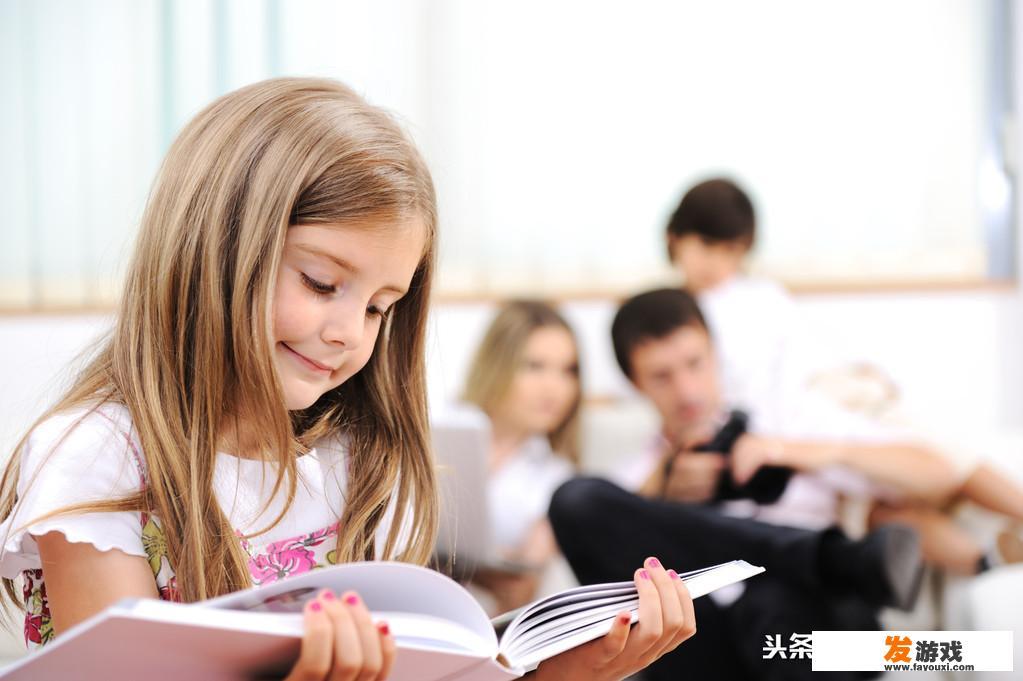 现在的孩子边上网课边打游戏、用手机刷短视频等，你怎么看