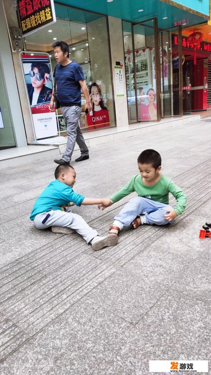 十岁孩子玩手机多长时间为宜