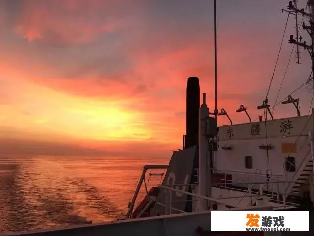船员经常在大海深处航行，有没有遇见过什么古怪的事情呢