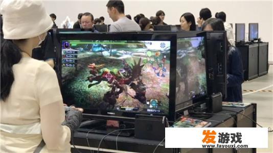 小白提问，SWITCH怎么玩，买来是只有游戏机么