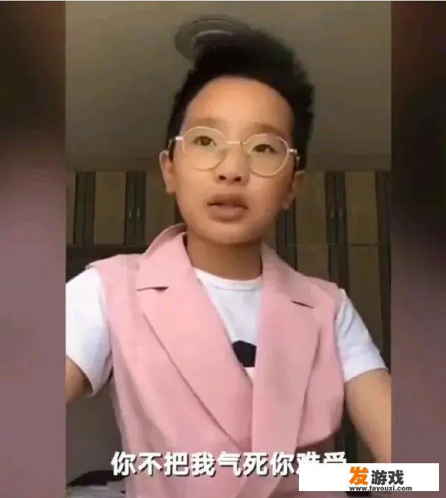 钟美美因模仿而走红，对于学生而言，模仿到底好不好呢？_网络游戏不要打扰我议论文