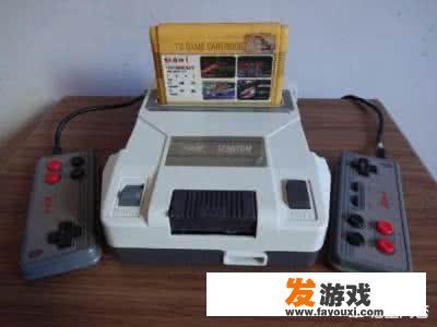 世界上第一款插卡机的游戏是什么？_1972奥德赛游戏主机