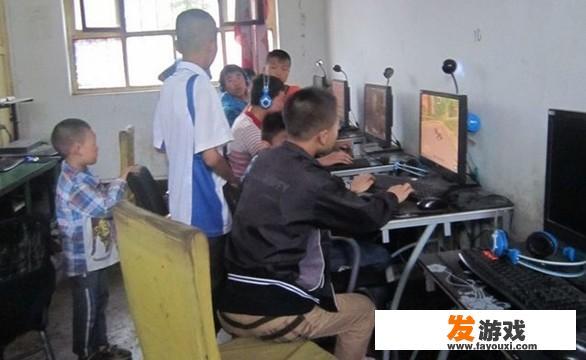 团队建设看什么电影？_蝙蝠侠小游戏团建