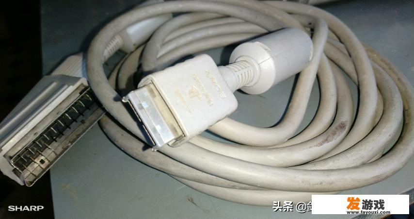 XBOX、PS4、switch哪个主机更适合大屏玩游戏？_游戏主机性能最强