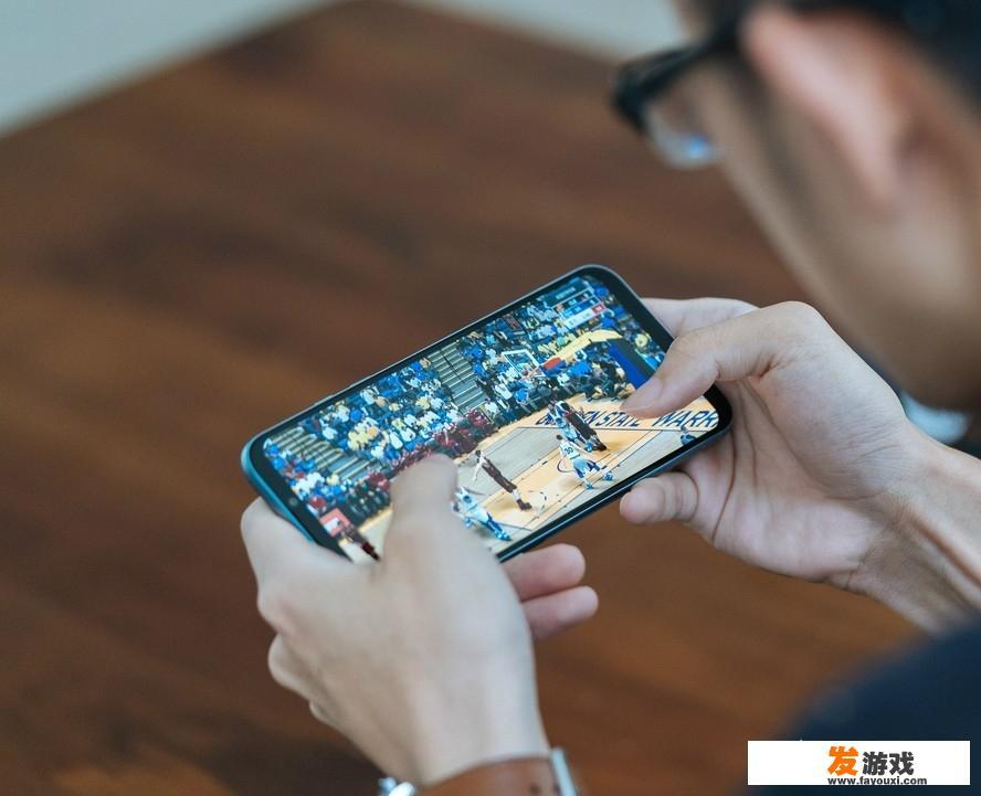 如何评价，刚刚发布的黑鲨游戏手机2 Pro？有什么亮点和槽点？_黑鲨2pro手机网游照片
