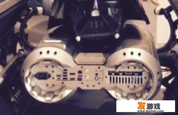 林俊杰定制的星球大战主机到底是怎样强大的配置呢？_林俊杰主机游戏