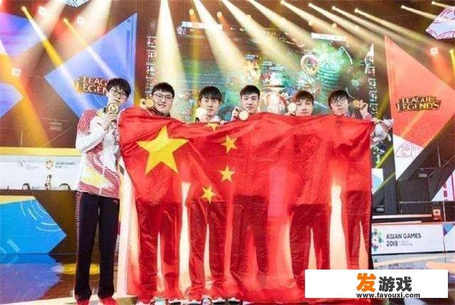 如何反驳“电竞就是游戏”这句话，反驳得人心服口服？_老师打主机游戏