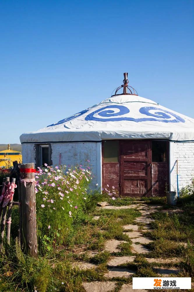 在内蒙，男女同住一个帐篷里的女性，应该怎样保护自己的隐私