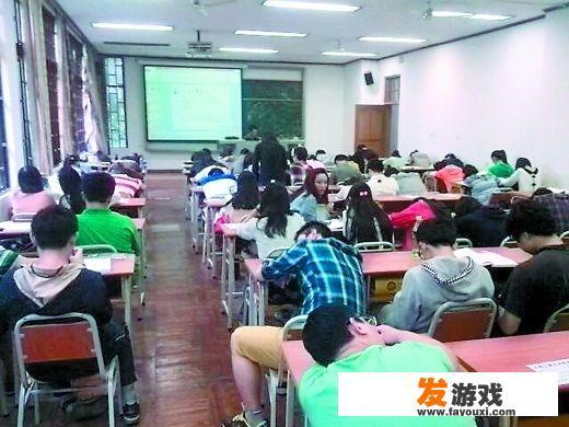 为什么现在很多大学生都喜欢天天待在宿舍睡觉打游戏，他们没有感到迷茫吗