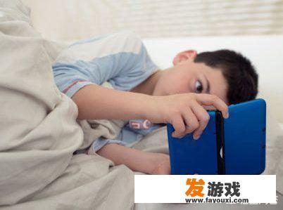 小学二年级的孩子沉迷于游戏，该怎么办