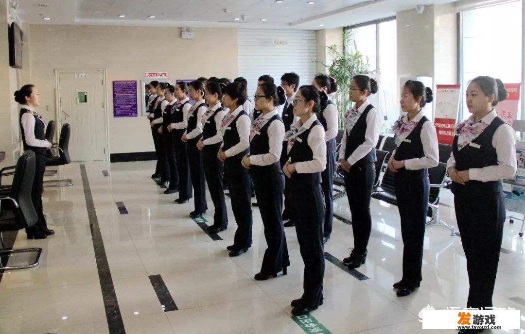 公司每天开晨会说的都是那几件事，很无聊，还有必要开吗