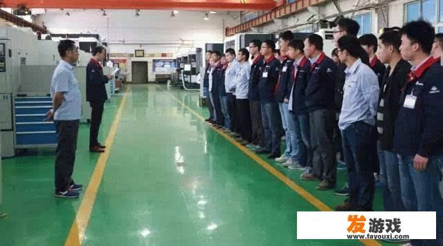 公司每天开晨会说的都是那几件事，很无聊，还有必要开吗