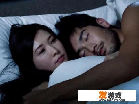 影视作品中的床戏是怎么拍摄出来的