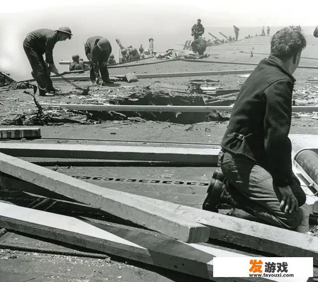 钢筋混凝土天生防弹且易于修理，航母甲板为何不用呢
