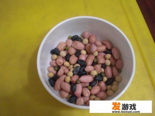 4岁的孩子适合玩什么积木玩具？想锻炼他的动手能力