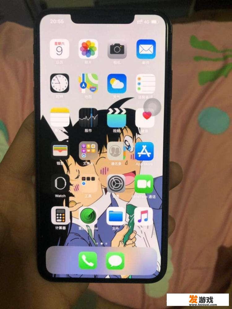 不玩游戏，只是经常看小说的话，iphone11和xsmax选哪个更好