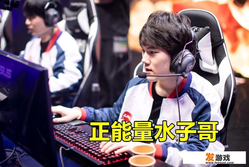 LOL玩家感染病毒发帖求助，阿水微博转发获粉丝点赞，LPL网友：粉了，如何评价此事