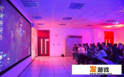 电竞专业试卷有多难？黑铁青铜玩家：我们都是高材生！你怎么看