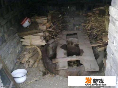 经常玩赛车游戏的人是不是学车的时候要好学点啊