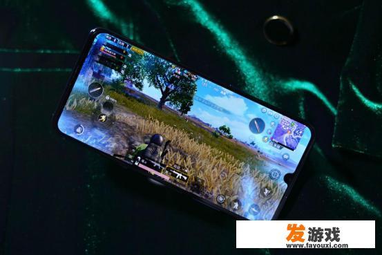 VIVO X23幻彩版手机性能怎么样，适合玩游戏吗