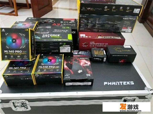 土豪花9万多配置电脑只为玩吃鸡，对此你怎么看