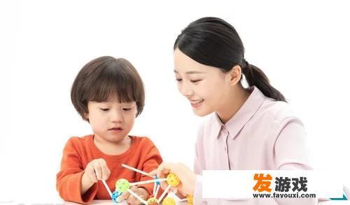 什么游戏或者方法可以锻炼孩子的动手精细动作