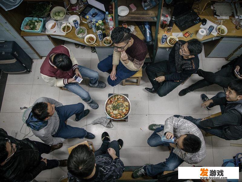 姐妹之间亲昵称呼，要有创意滴谁能帮我想个类