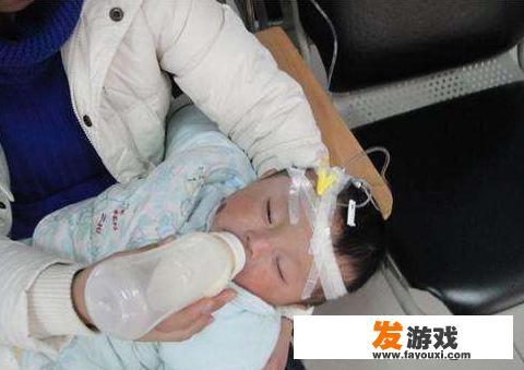 孩子输液到一半哭闹厉害，作为家长怎么办