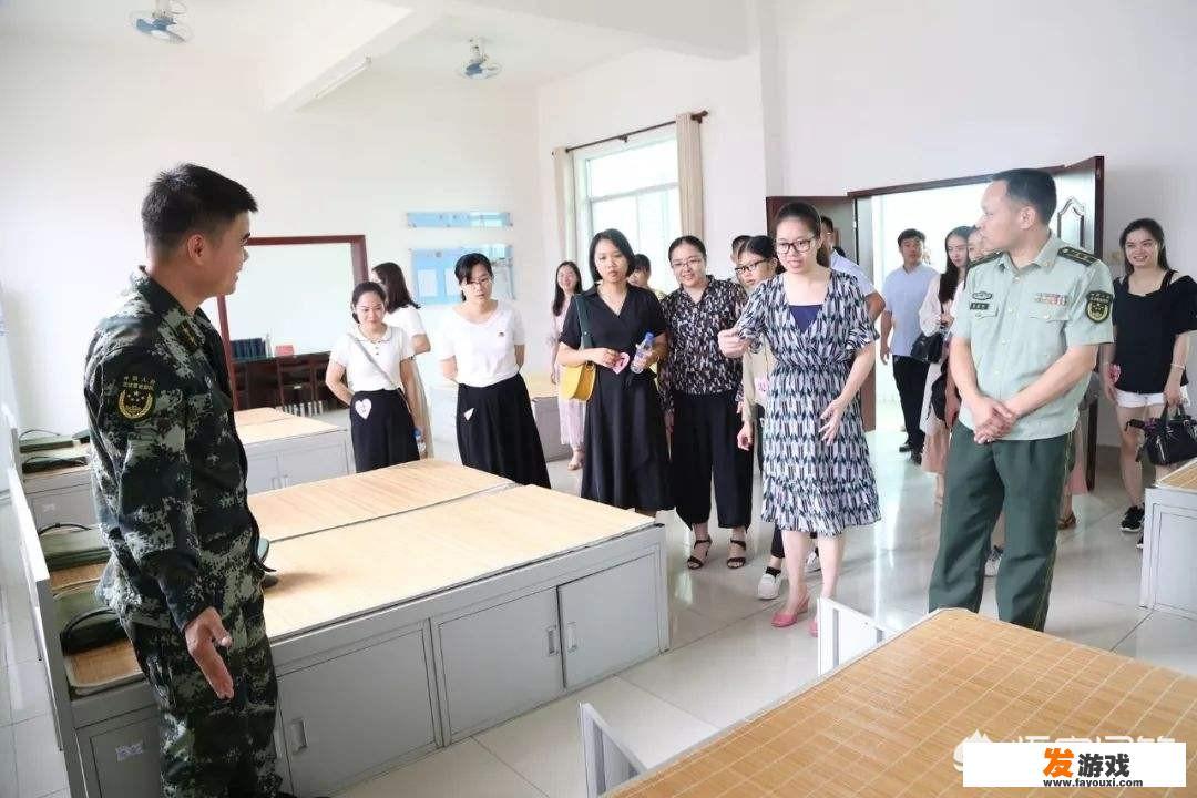 爱巢装备怎么穿