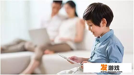 现在各种手机游戏让小孩子沉迷其中，如果全面管制，你同意吗