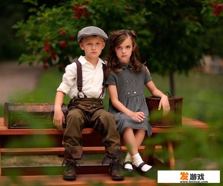 我喜欢小萝莉怎么办？怎么追