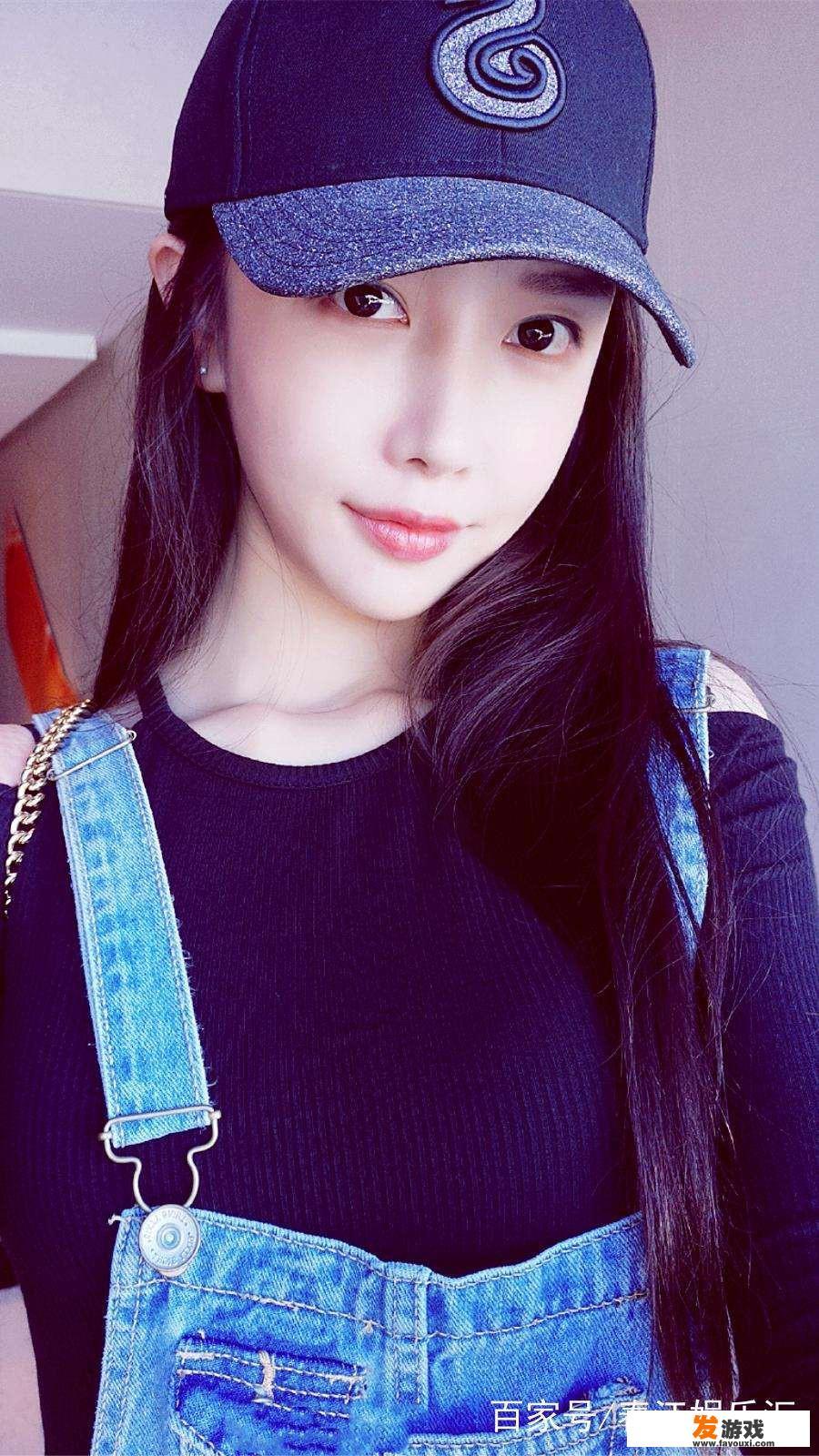 小明和小红两人玩报数游戏,规则是两人轮流报数,从1起按顺序往后报,最多报2个数,最少报1个数，不能不报