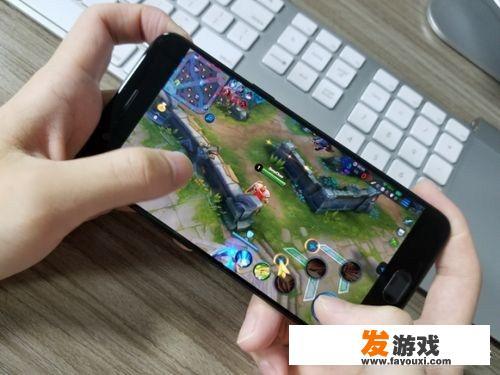 怎么在笔记本上下载红色警戒