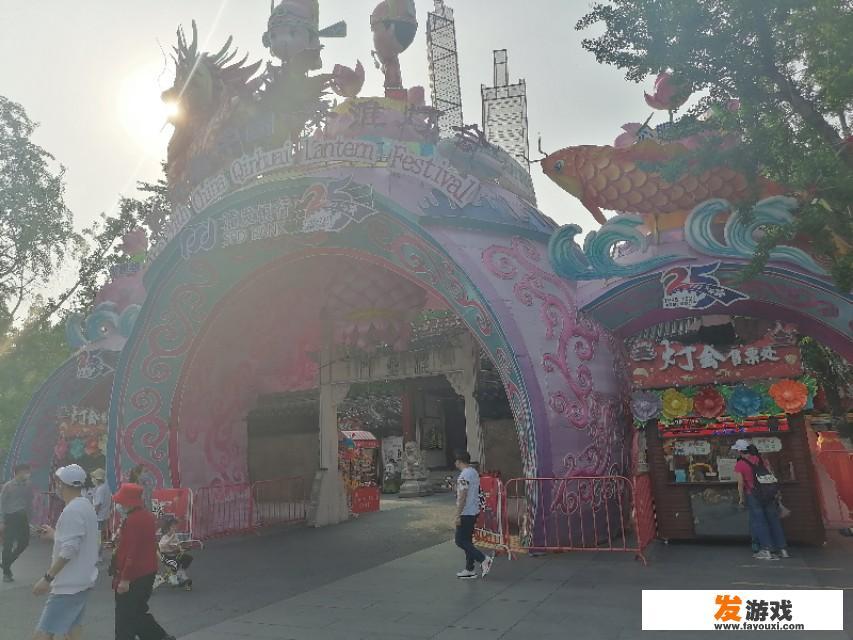 老爸快60了想带着老爸去旅游哪里合适