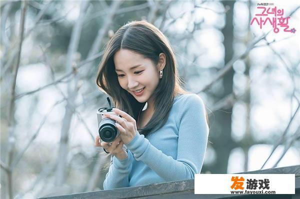 如何评价韩剧《她的私生活》