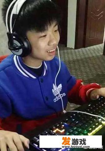 如何应对弟弟沉迷网络游戏的问题？