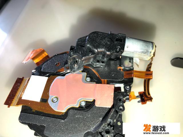 解决索尼DSC-HX30相机进沙问题,DIY拆卸清理教程,告别拍照黑点困扰! 索尼DSC-HX30相机进沙问题:如何自行拆卸清理?